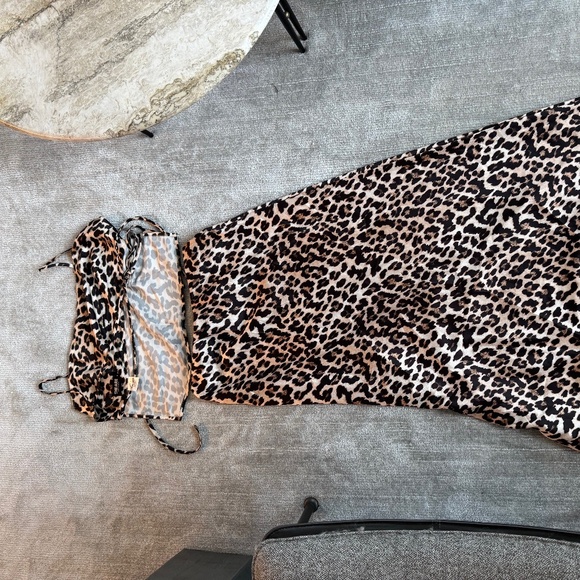 The ARE leopard skirt and top set - Picture 3 of 3